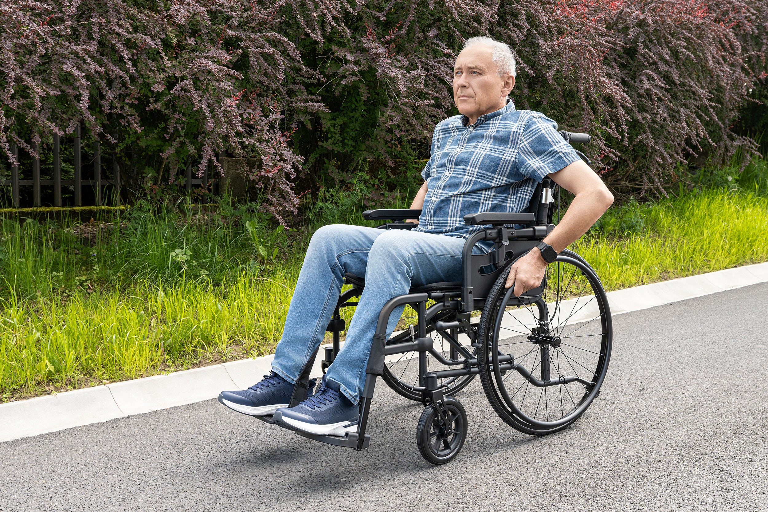 ELITE-TIM – ultralichte, opvouwbare aluminium rolstoel voor dagelijks gebruik en transport